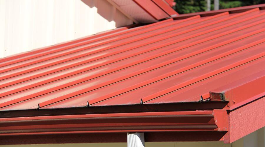 Roof Gutter Cleaning in Shawmut, ME